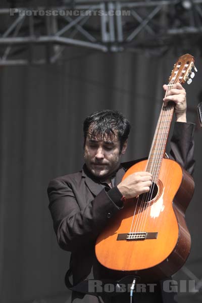 DEVOTCHKA - 2007-08-26 - SAINT CLOUD - Domaine National - Scene de la Cascade - 